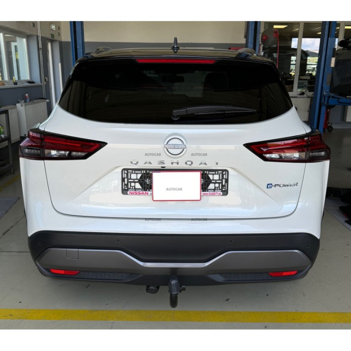 Cârlig de Remorcare, Auto-Hak, Sistem Demontabil Vertical, Nissan Qashqai 2021 - 2024 - EDK.ro