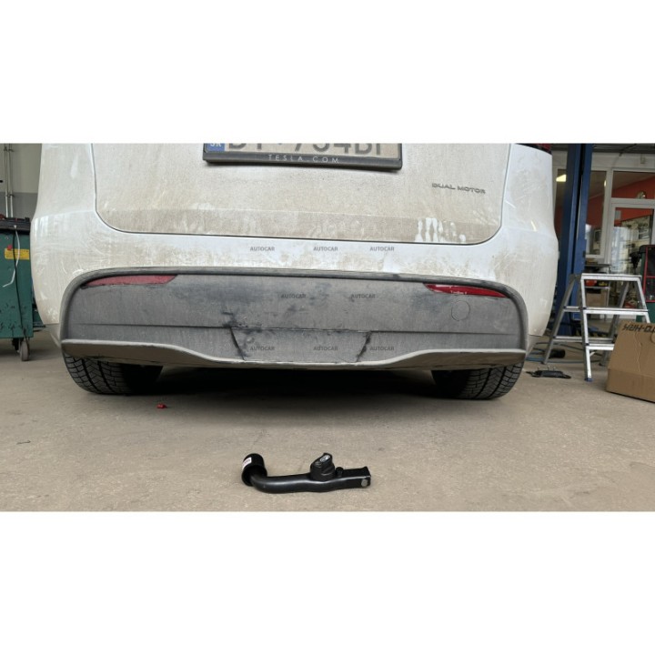 Cârlig de Remorcare, Auto-Hak, Sistem Demontabil Automat, Tesla Model Y 5 Uși 2020 - 2024 - EDK.ro
