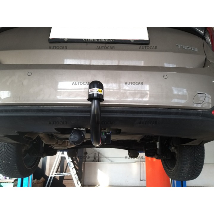 Cârlig de Remorcare, Auto-Hak, Sistem Demontabil Vertical, Fiat Tipo 2020 - Prezent - EDK.ro