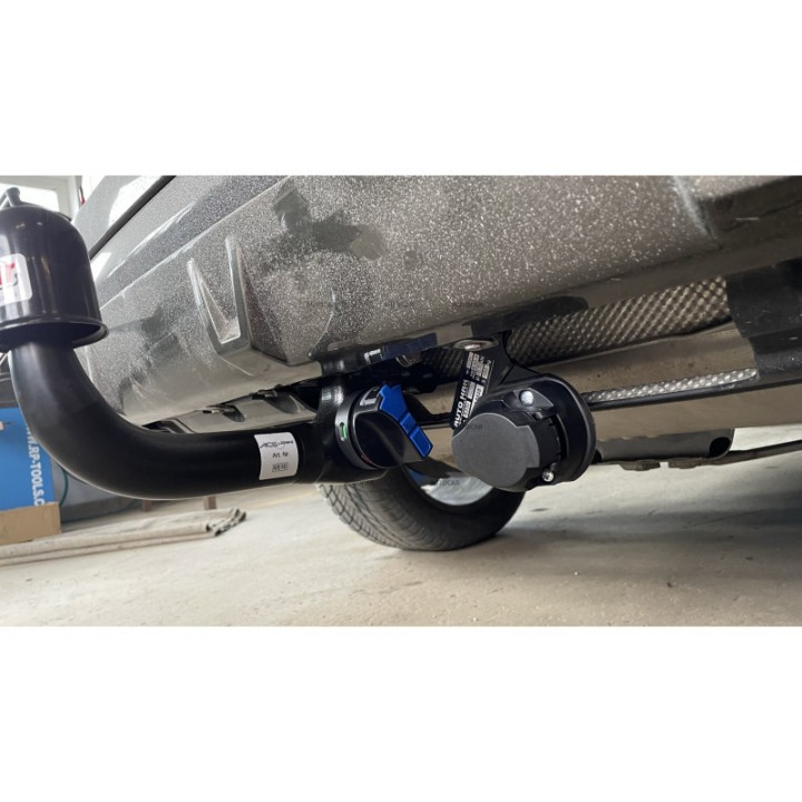 Cârlig de Remorcare, Auto-Hak, Sistem Demontabil Vertical, BMW X5 2023 - Prezent - EDK.ro