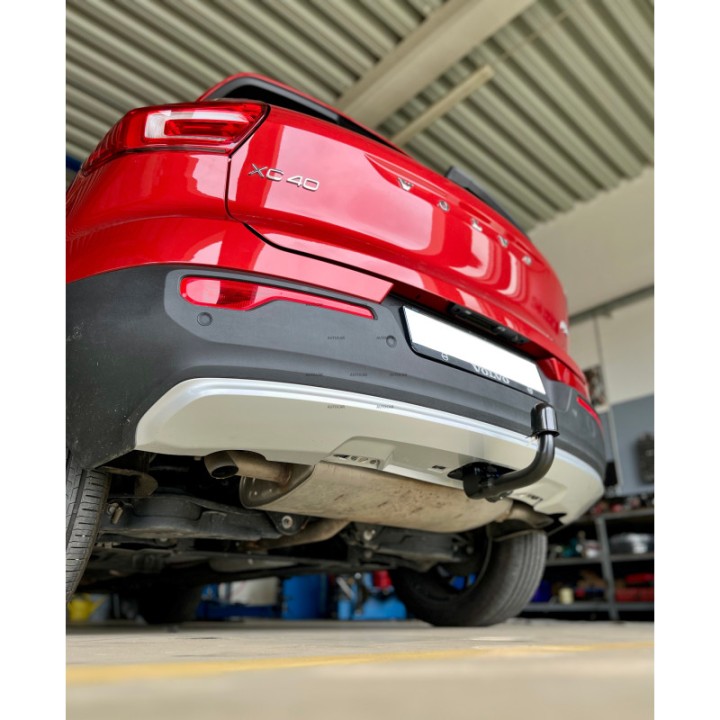 Cârlig de Remorcare, Auto-Hak, Sistem Demontabil Vertical, Volvo XC40 2017 - Prezent - EDK.ro