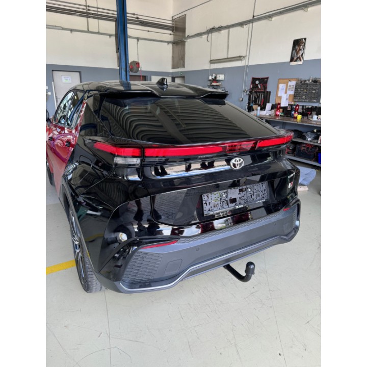Cârlig de Remorcare, Auto-Hak, Sistem Demontabil Vertical, Toyota C-HR 2023 - Prezent - EDK.ro