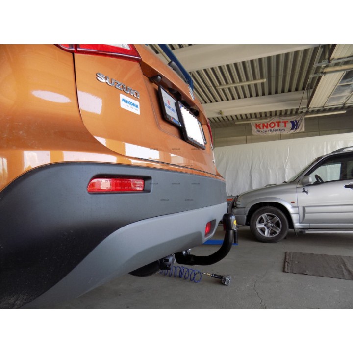 Cârlig de Remorcare, Auto-Hak, Sistem Demontabil Vertical, Suzuki Vitara 2018 - Prezent - EDK.ro