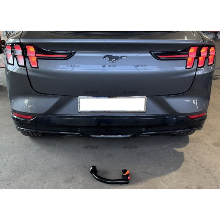 Vertical Detachable Towbar with Key, Aragon, Ford Mustang Mach-E 2021 - Present - EDK.ro