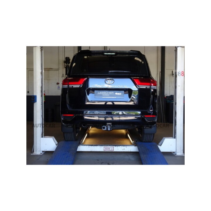 Cârlig de Remorcare, Auto-Hak, Sistem Demontabil Vertical, Toyota Land Cruiser 300 2021 - Prezent - EDK.ro