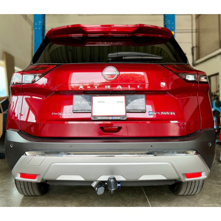 Cârlig de Remorcare, Auto-Hak, Sistem Demontabil Vertical, Nissan X-Trail 2022 - Prezent - EDK.ro