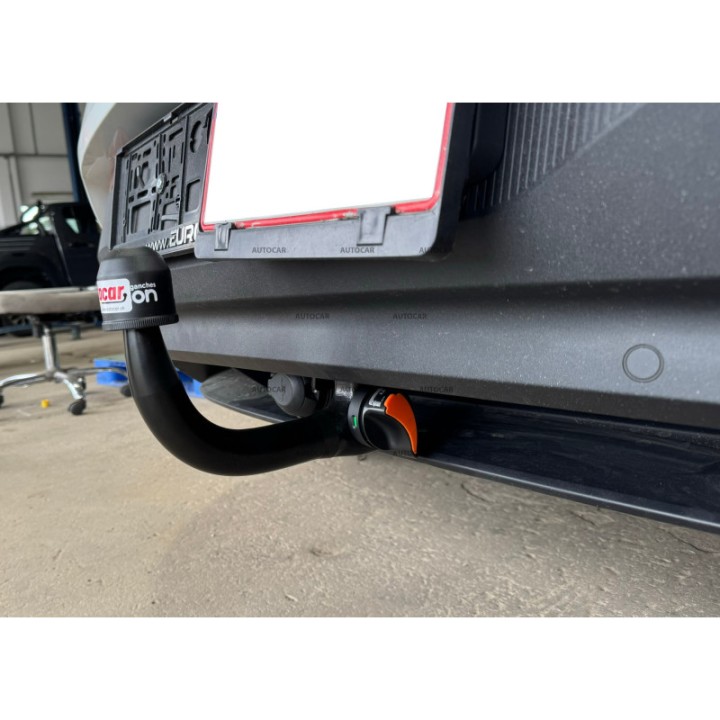 Cârlig de Remorcare Detașabil Vertical cu Cheie, Aragon, Volvo EX30 2023 - Prezent - EDK.ro