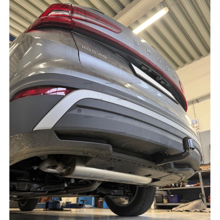 Cârlig de Remorcare, Auto-Hak, Sistem Demontabil Vertical, Škoda Kodiaq 2024 - Prezent - EDK.ro