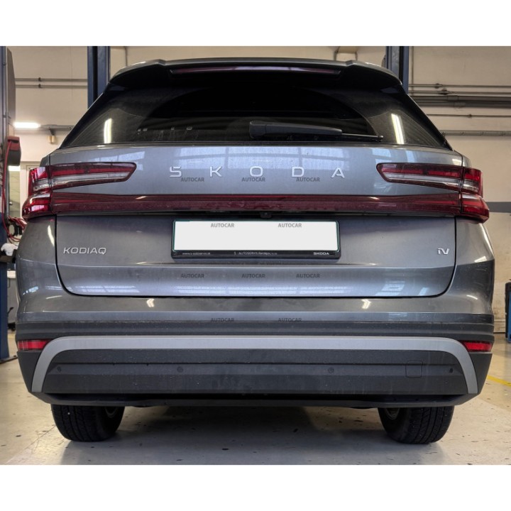 Towbar, Auto-Hak, Vertical Detachable System, Škoda Kodiaq 2024 - Present - EDK.ro