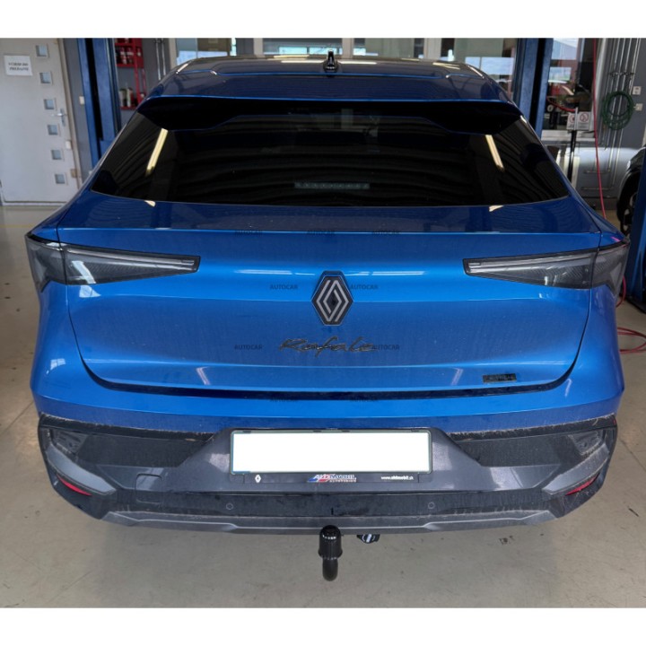 Cârlig de Remorcare, Auto-Hak, Sistem Demontabil Vertical, Renault Rafale E-Tech Hybrid 2024 - Prezent - EDK.ro