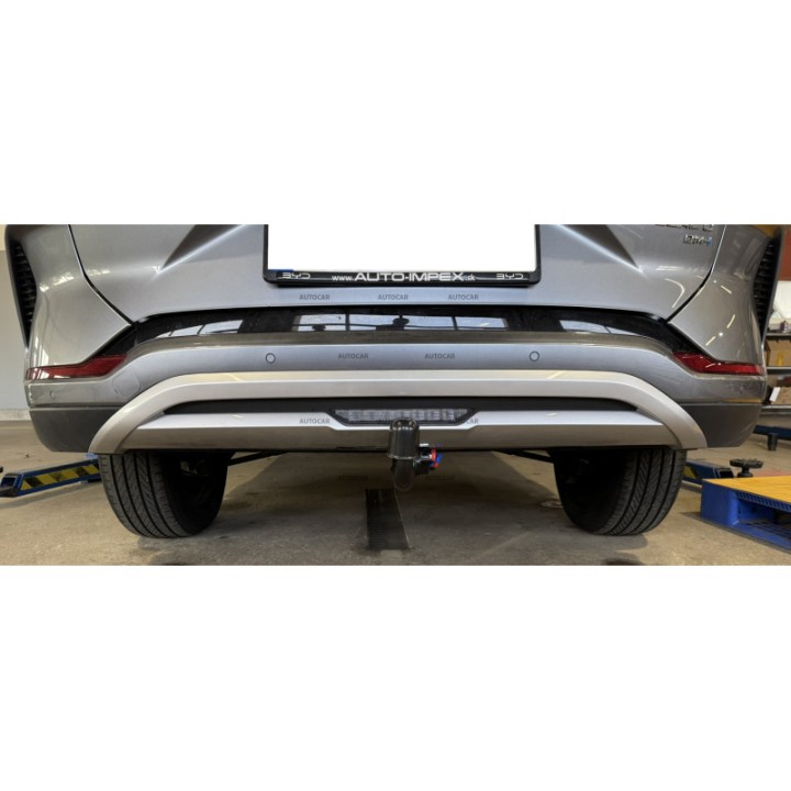 Cârlig de Remorcare, Auto-Hak, Sistem Demontabil Vertical, BYD Seal U 2024 - Prezent - EDK.ro