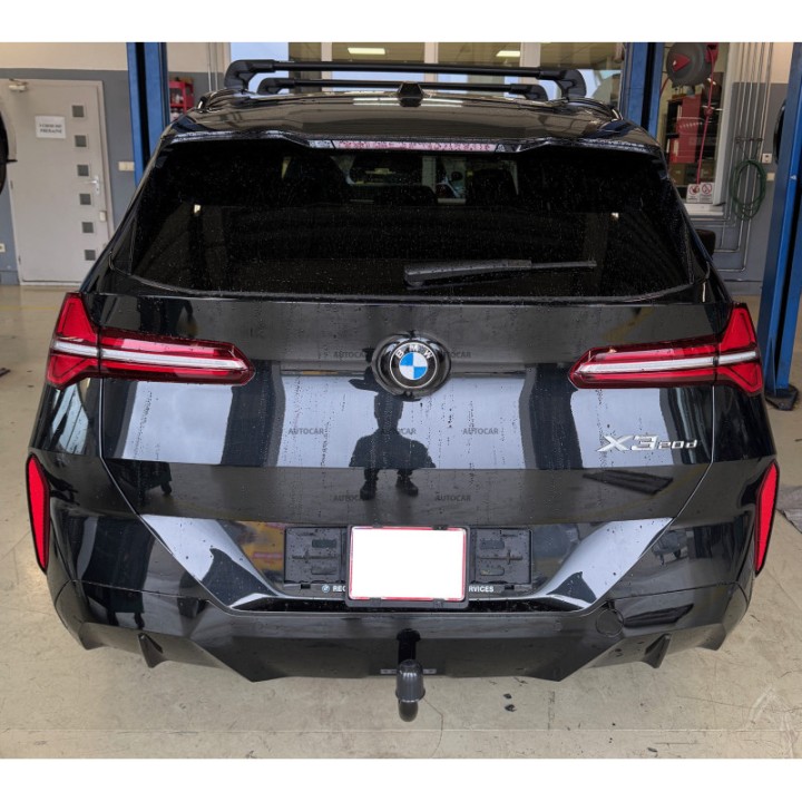 Cârlig de Remorcare, Auto-Hak, Sistem Demontabil Vertical, BMW X3 2024 - Prezent - EDK.ro