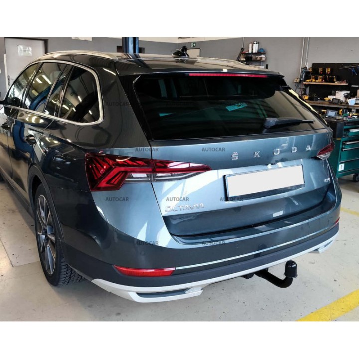 Cârlig de Remorcare, Auto-Hak, Sistem Demontabil Vertical, Škoda Octavia 2020 - 2023 - EDK.ro