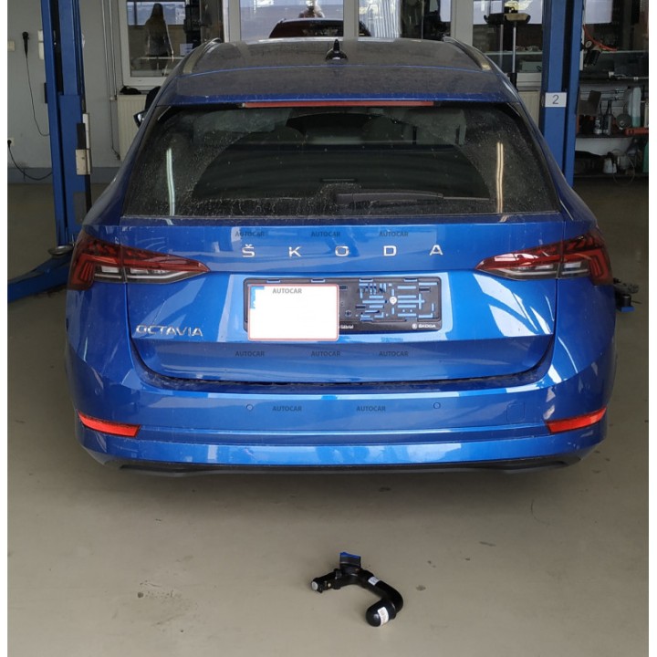 Towbar, Auto-Hak, Vertical Detachable System, Škoda Octavia 2023 - Present - EDK.ro