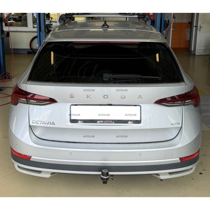 Cârlig de Remorcare Detașabil Vertical cu Cheie, Westfalia Automotive IV, Škoda Octavia 2023 - Prezent - EDK.ro