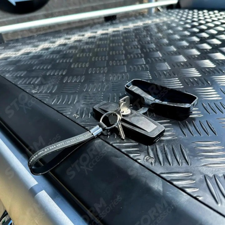 Închidere de Benă Tip Capac, EGR Chequer, Isuzu D-Max Cabină Dublă 2012 - Prezent - EDK.ro