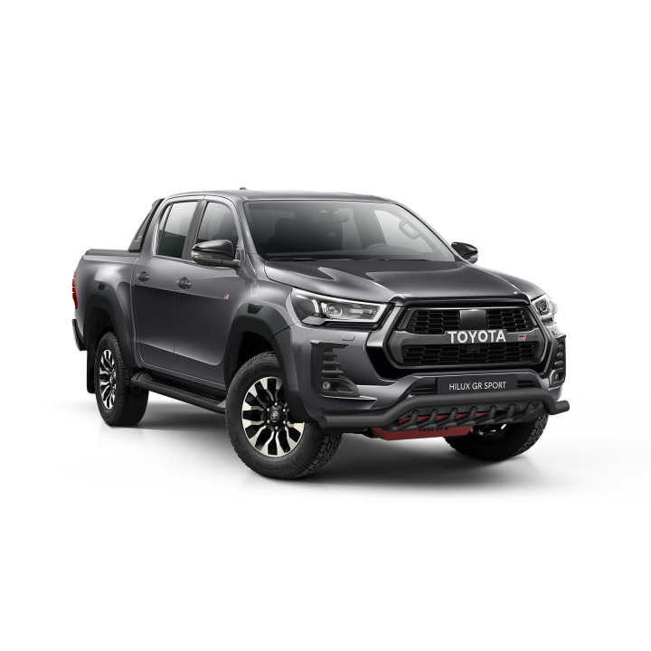 Bullbar Omologat RAR, Steeler 4x4 Low Spoiler Bar cu Țăruși, Culoare Argintiu, Toyota Hilux 2021 - Prezent - EDK.ro