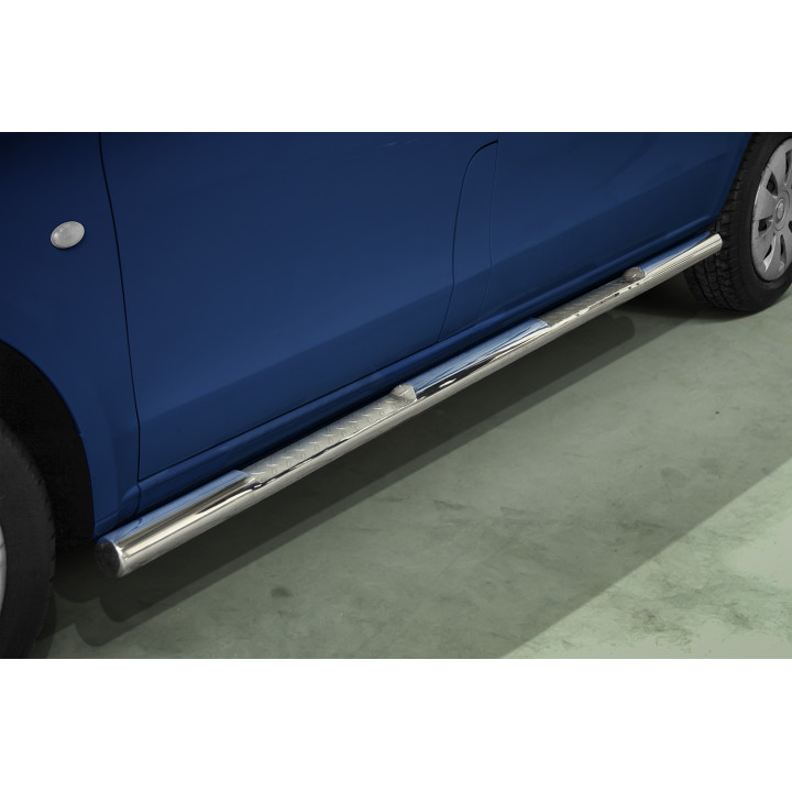 Praguri Laterale, Steeler 4x4 Side Bars cu Treaptă Checker Plate, Culoare Argintiu, Mercedes-Benz Vito 2014 - 2024 - EDK.ro