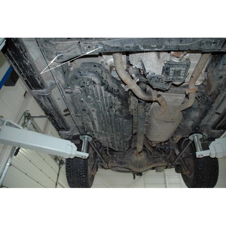 Steel Skid Plate for Fuel Tank 2.5 mm, Sheriff, Toyota Land Cruiser 2008 - 2020 - EDK.ro