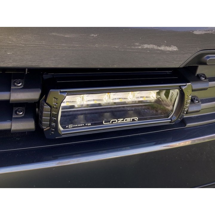 Kit de Integrare Proiectoare LED Omologate Pentru Grilă, Lazer Lamps cu 2x Triple-R 750 Beacon, 1x GM-CIT-01K și 1x Wiring Kit, 