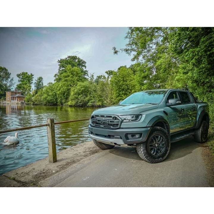 EC Approved LED Projector Integration Kit for Grille, Lazer Lamps with 1x Linear-24 Elite, 1x Grille Mount Brackets and 1x Wirin