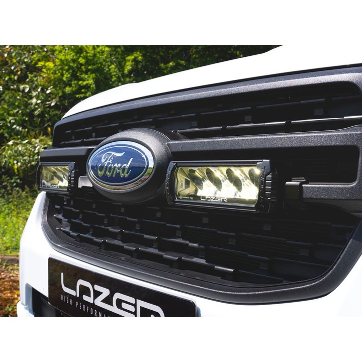 Kit de Integrare Proiectoare LED Omologate Pentru Grilă, Lazer Lamps cu 2x Triple-R 750 Elite, 1x Grille Mount Brackets și 1x Wi