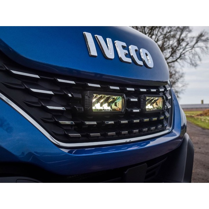 Kit de Integrare Proiectoare LED Omologate Pentru Grilă, Lazer Lamps cu 2x Triple-R 750 Std (Gen2), 1x Grille Mount Brackets și 