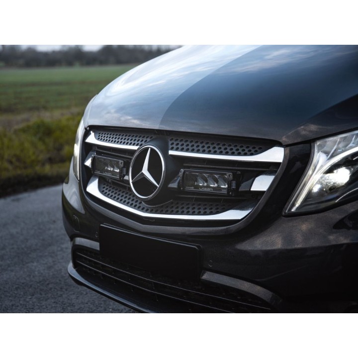 Kit de Integrare Proiectoare LED Omologate Pentru Grilă, Lazer Lamps cu 2x Triple-R 750 Wide, 1x Grille Mount Brackets și 1x Wir