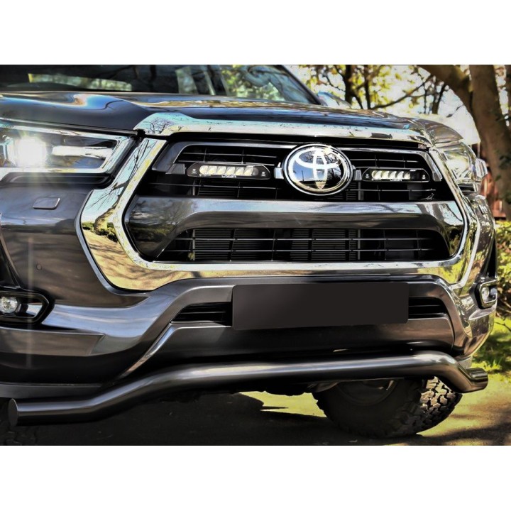 Kit de Integrare Proiectoare LED Omologate Pentru Grilă, Lazer Lamps cu 2x Linear-6 Elite+, 1x Grille Mount Brackets și 1x Wirin