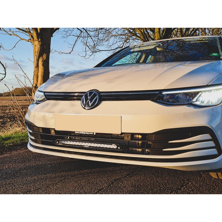 Kit de Integrare Proiectoare LED Omologate Pentru Grilă, Lazer Lamps cu 1x Linear-18 Standard, 1x Grille Mount Brackets și 1x Wi