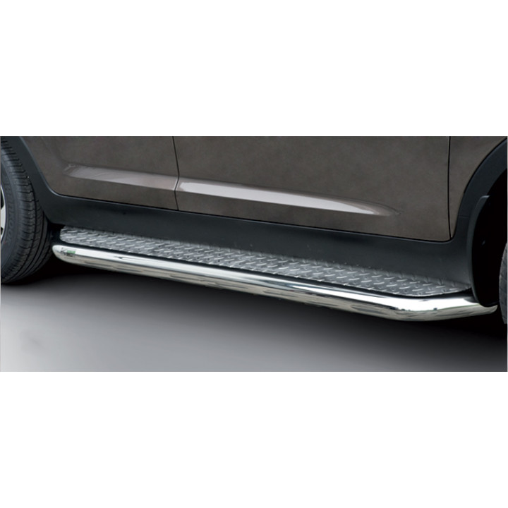 Praguri Laterale, Steeler 4x4 Side Bars cu Treaptă Checker Plate, Culoare Argintiu, Kia Sportage 2010 - 2015 - EDK.ro