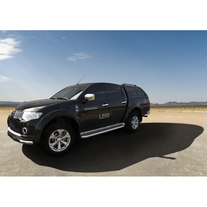 Praguri Laterale, Steeler 4x4 Side Bars cu Treaptă Checker Plate, Culoare Argintiu, Mitsubishi L200 2009 - 2015 - EDK.ro