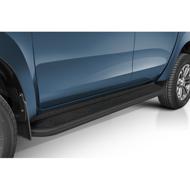Praguri Laterale, Steeler 4x4 Side Bars cu Treaptă Checker Plate, Culoare Argintiu, Mitsubishi L200 2015 - 2019 - EDK.ro