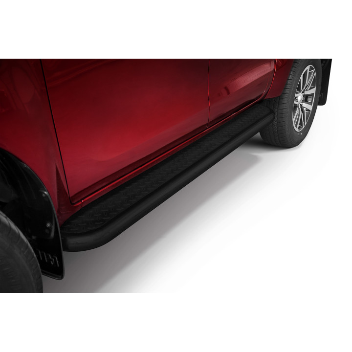 Praguri Laterale, Steeler 4x4 Side Bars cu Treaptă Checker Plate, Culoare Argintiu, Toyota Hilux 2015 - Prezent - EDK.ro