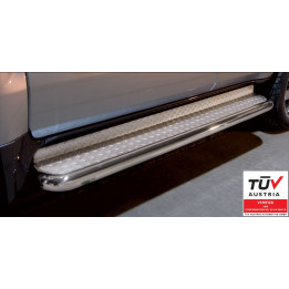 Praguri Laterale, Steeler 4x4 Side Bars cu Treaptă Checker Plate, Culoare Argintiu, Toyota Land Cruiser 200 2007 - 2012 - EDK.ro