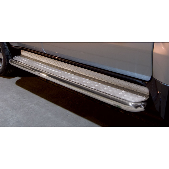 Side Steps, Steeler 4x4 Side Bars with Checker Plate Steps, Color Silver, Toyota Land Cruiser 200 2012 - 2016 - EDK.ro