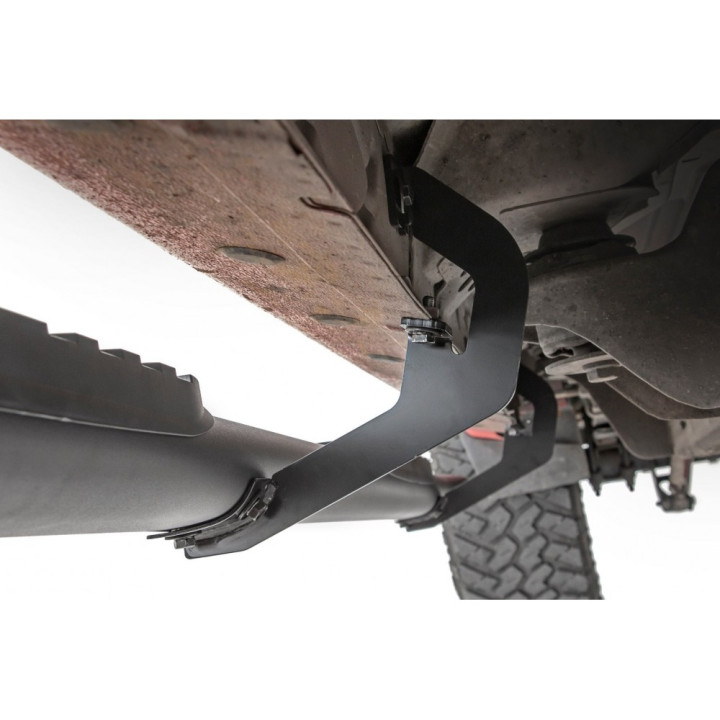 Side Steps, Rough Country Oval Nerf Step, Chevrolet Silverado 1500 / Silverado 2500 / Silverado 3500 / GMC Sierra 1500 / Sierra 