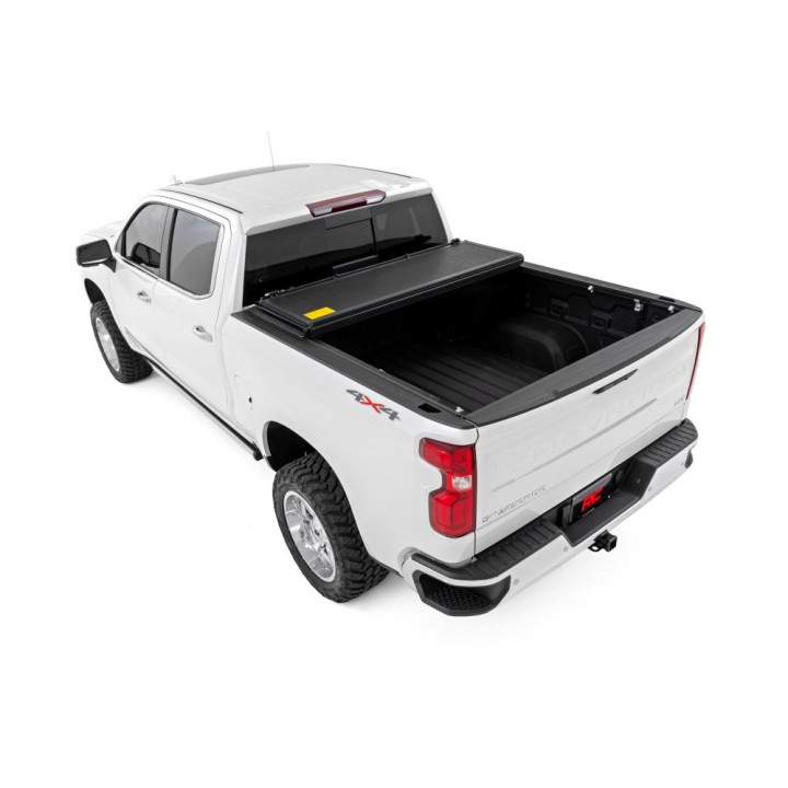 Lid Tonneau Bed Cover, Rough Country Tri-Fold, Chevrolet Silverado 1500 / 2500 / 3500 / GMC Sierra 1500 / 2500 / 3500 Bed Length 5.8 Feet 2014 - Present - EDK.ro