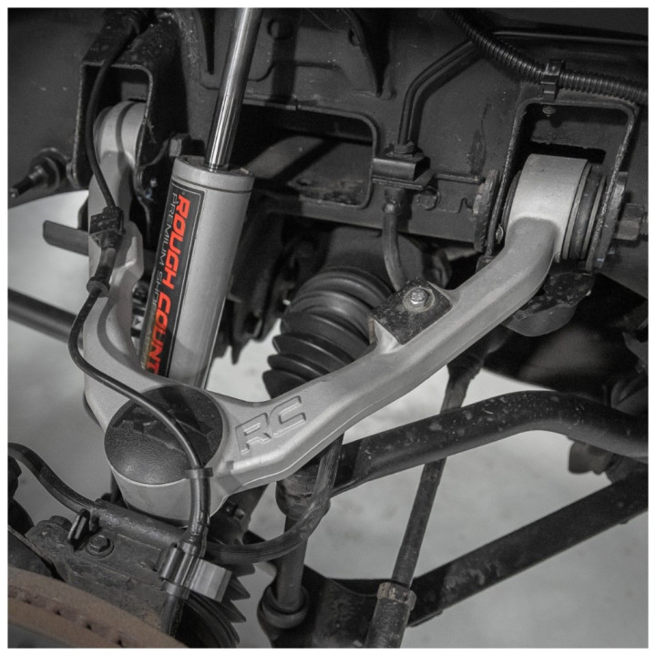 Kit Braț de Control Superior, Rough Country Lift 0-2 Inch, Chevrolet Silverado 1500 / GMC Sierra 1500 1998 - 2007 - EDK.ro