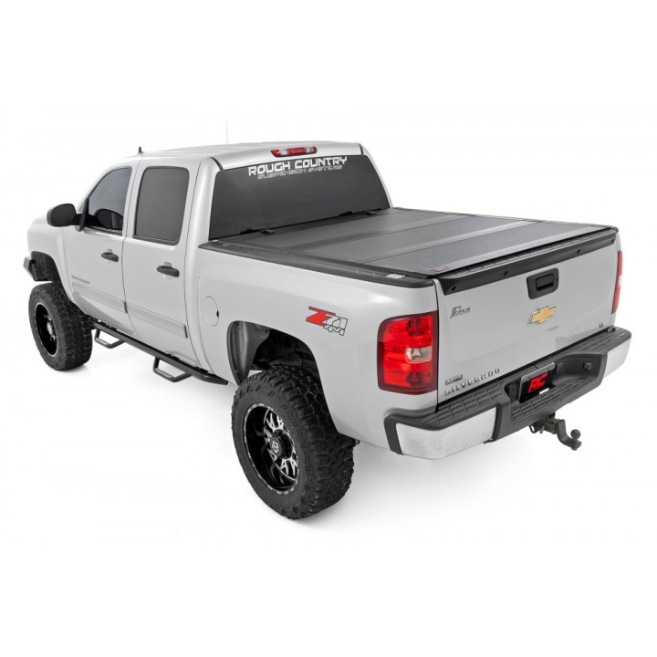 Închidere de Benă Tip Capac, Rough Country Tri-Fold, Chevrolet Silverado 1500 / GMC Sierra 1500 Lungime Benă 5.8 Feet 2007 - Prezent - EDK.ro