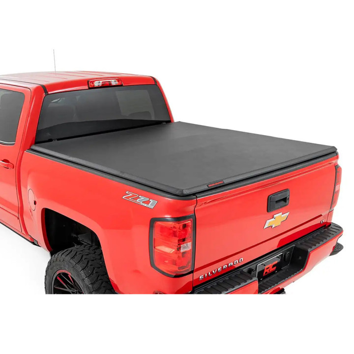 Închidere de Benă Tip Prelată, Rough Country Tri-Fold, Chevrolet Colorado / GMC Canyon Lungime Benă 5.9 Feet 2014 - 2042 - EDK.r