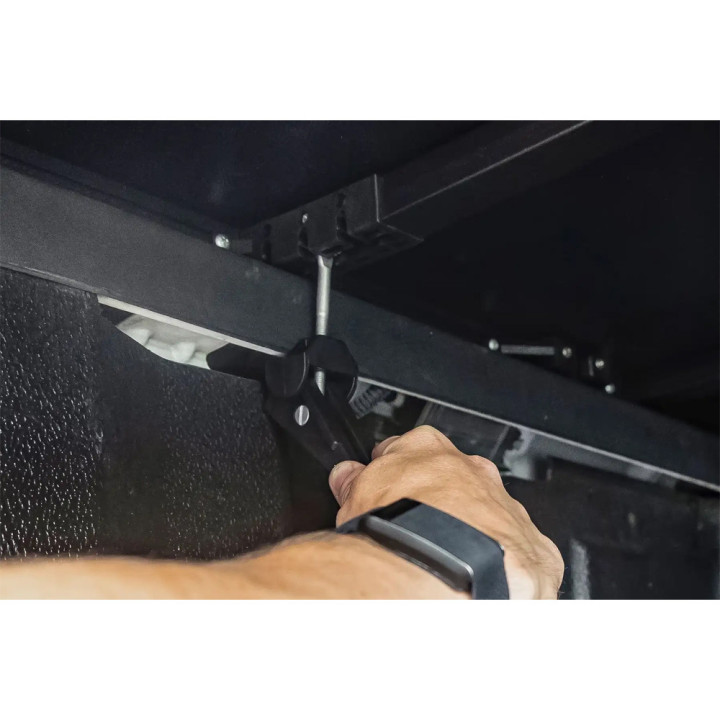 Închidere de Benă Tip Prelată, Rough Country Tri-Fold, Chevrolet Silverado 1500 / GMC Sierra 1500 Lungime Benă 6.7 Feet 2014 - Prezent - EDK.ro