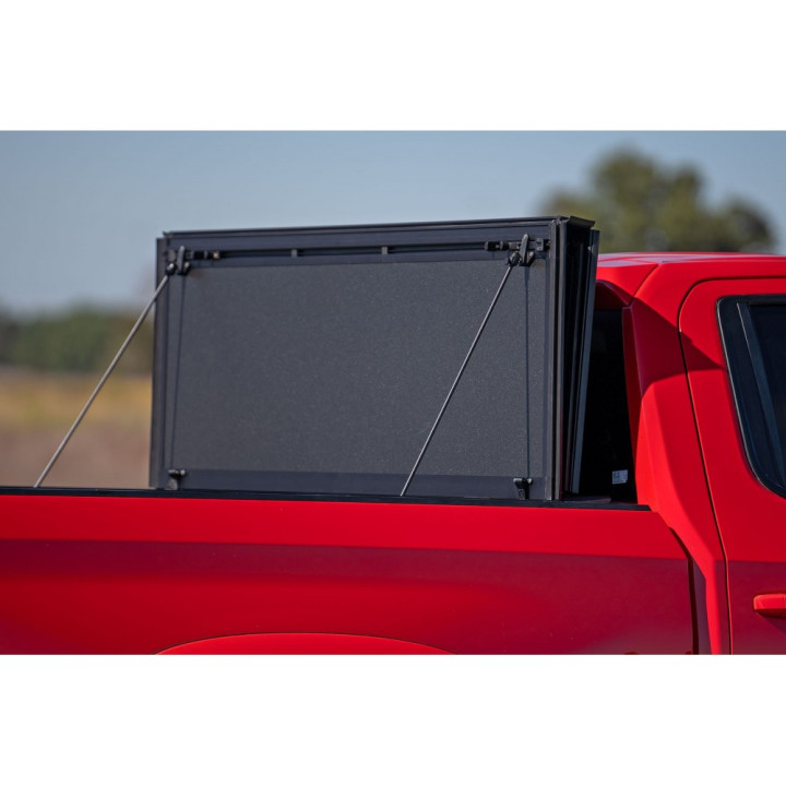 Lid Tonneau Bed Cover, Rough Country Tri-Fold, Chevrolet Colorado / GMC Canyon Bed Length 6.7 Feet 2014 - 2089 - EDK.ro