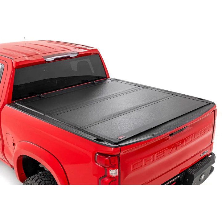 Închidere de Benă Tip Capac, Rough Country Tri-Fold, Chevrolet Colorado / GMC Canyon Lungime Benă 5.8 Feet 2014 - 2079 - EDK.ro