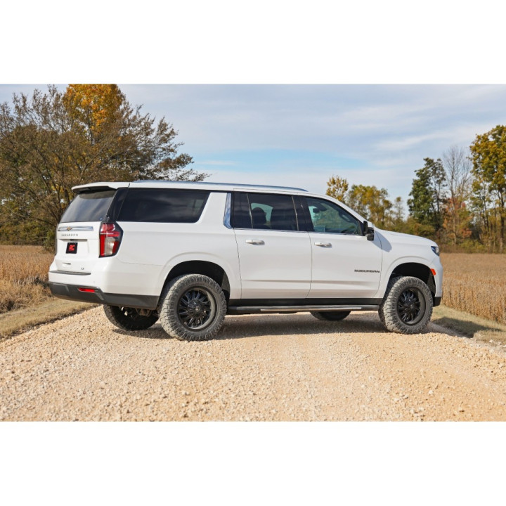 Kit de Ridicare, Rough Country Lift 2 Inch, Chevrolet Suburban 2021 - Prezent, Chevrolet Tahoe 2021 - Prezent, GMC Yukon 2021 - 