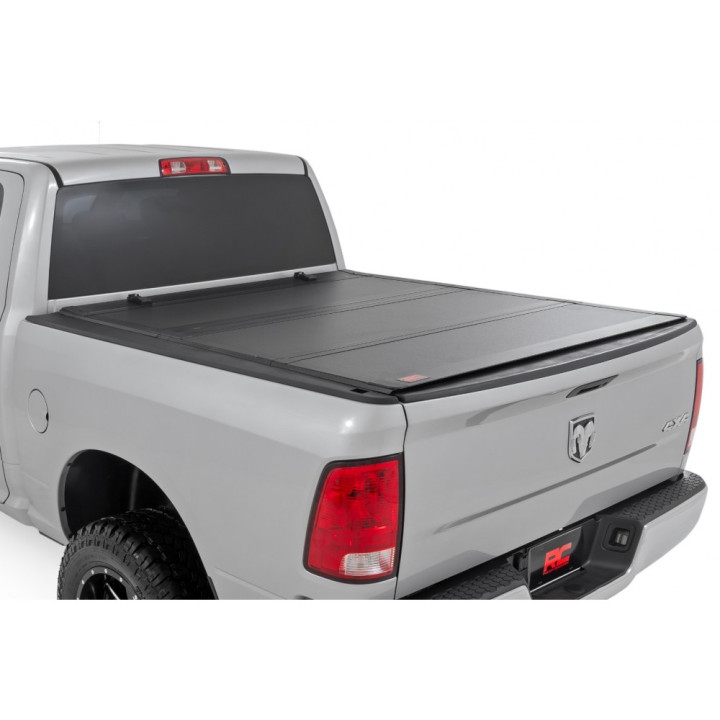 Închidere de Benă Tip Capac, Rough Country Tri-Fold, Chevrolet Colorado / GMC Canyon Lungime Benă 6.4 Feet 2014 - 2086 - EDK.ro