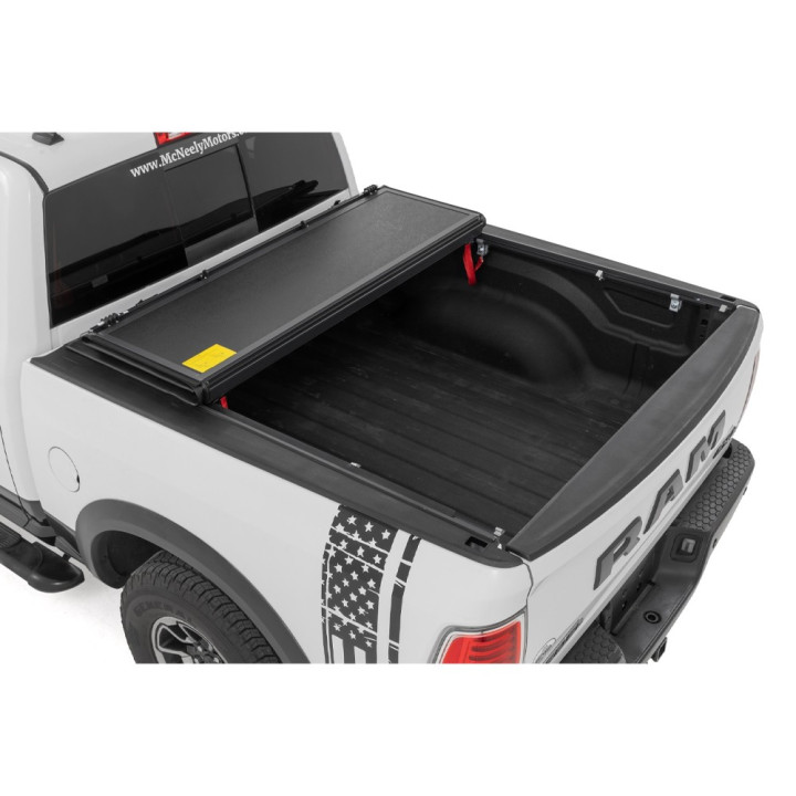 Lid Tonneau Bed Cover, Rough Country Tri-Fold, Dodge RAM 1500 Bed Length 5.7 Feet 2009 - Present - EDK.ro