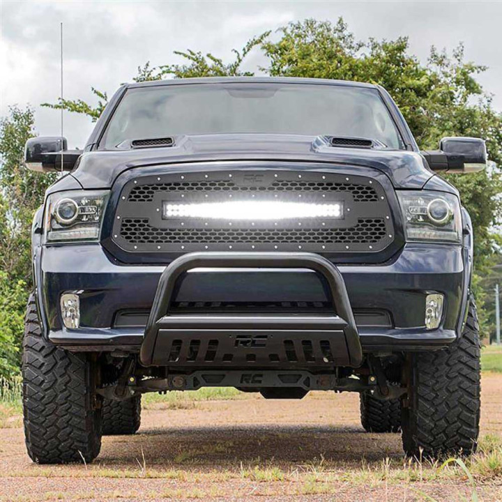 Grilă Tip Plasă cu Bară LED cu Două Rânduri de 30 Inch Black Series, Rough Country, Dodge RAM 1500 2009 - Prezent - EDK.ro