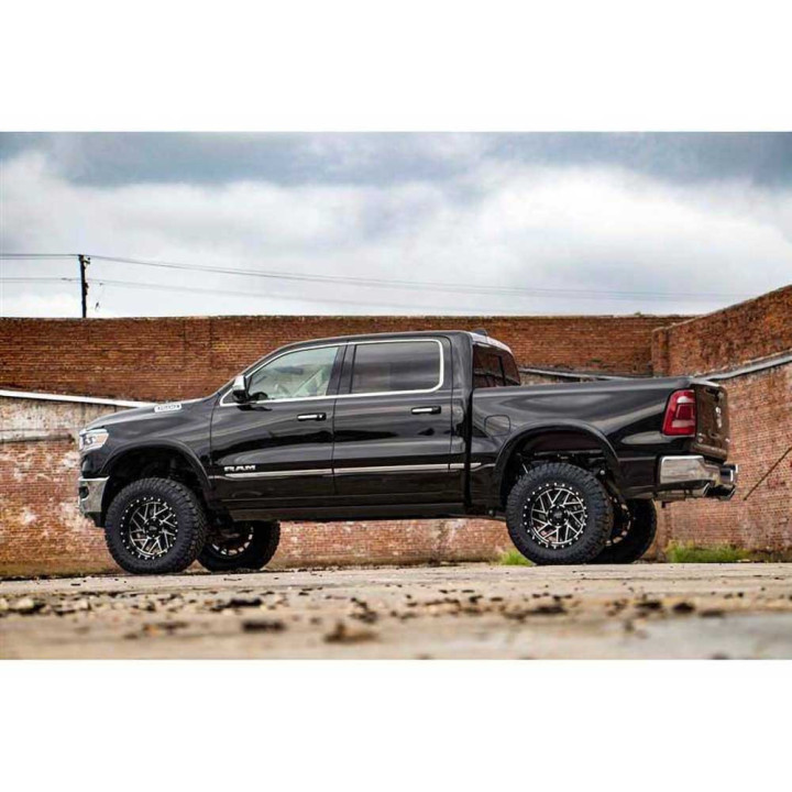 Suspension Lift Kit 22xl Air Ride with N3 Shock Absorbers, Rough Country Large Bore Lift 5 Inch, Dodge RAM 1500 2019 - 2024 - ED