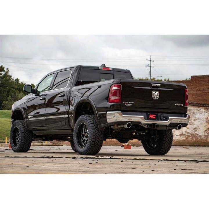Suspension Lift Kit 22xl Air Ride with N3 Shock Absorbers, Rough Country Large Bore Lift 5 Inch, Dodge RAM 1500 2019 - 2024 - ED